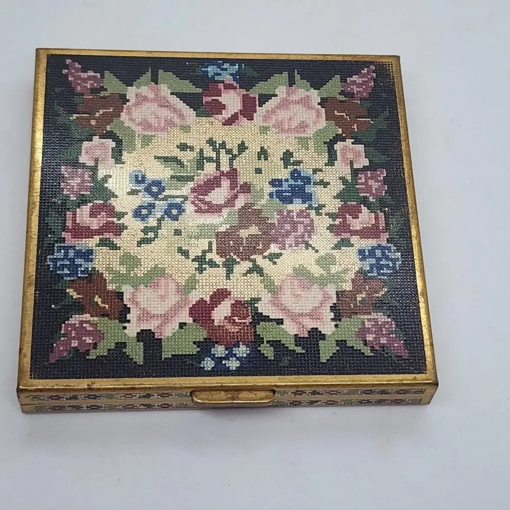 Vintage Volupte Leakproof Compact Needlepoint Look Floral Mirror Gold Tone USA